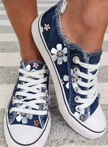 Women Fashion Flower Canvas Shoes